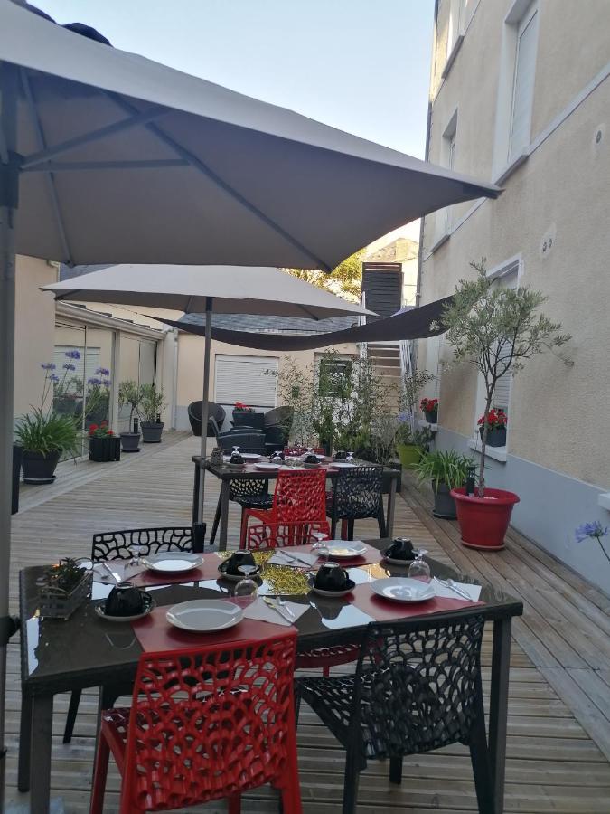Hotel Le Charleston Льо Ман Екстериор снимка
