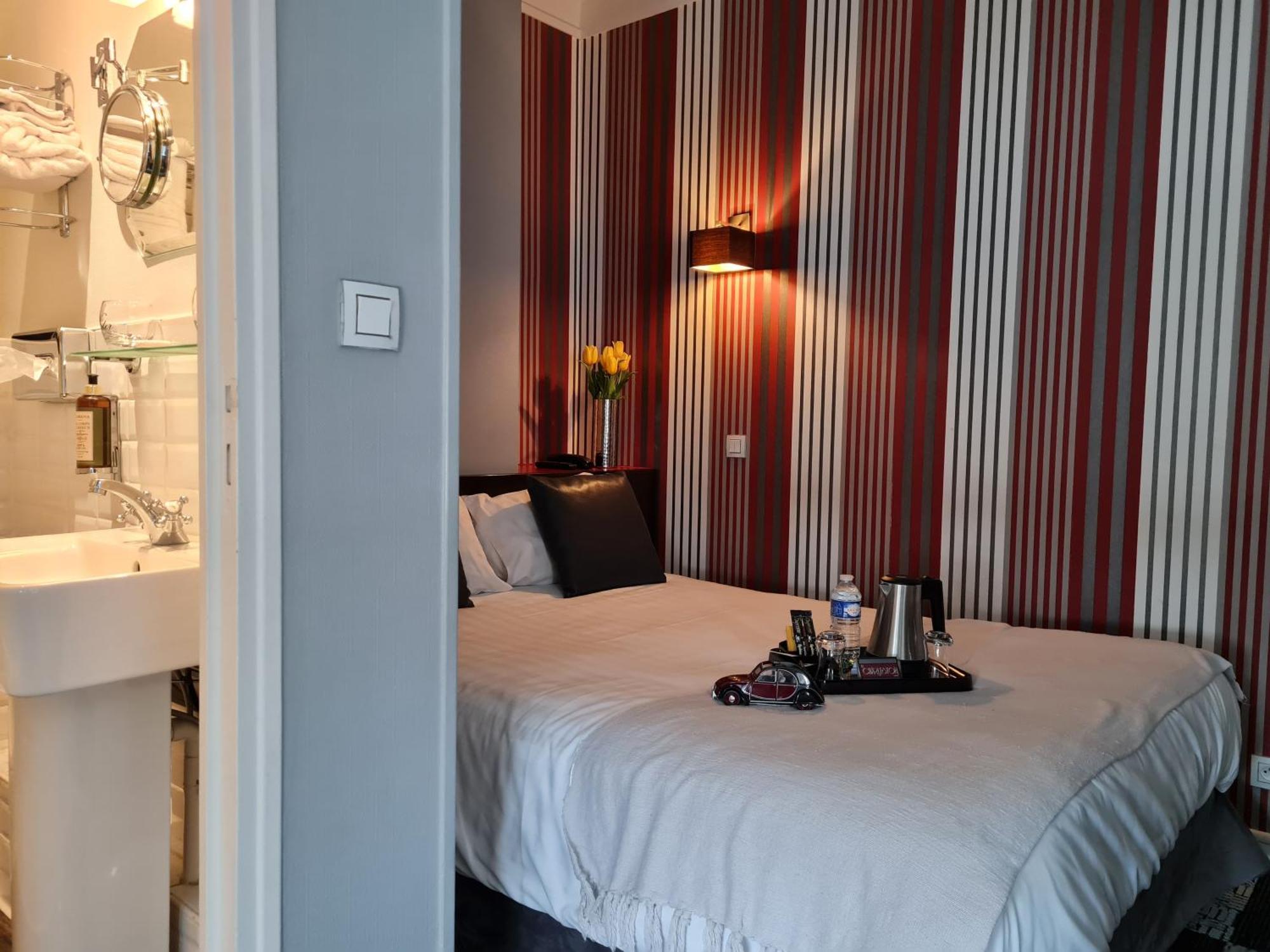 Hotel Le Charleston Льо Ман Екстериор снимка